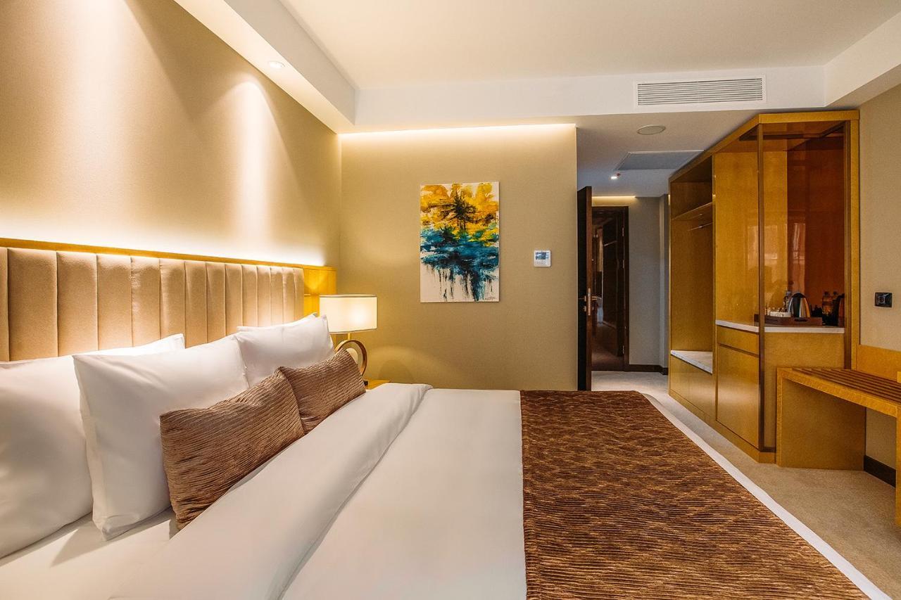 Marjan Plaza Hotel Tbilisi Eksteriør billede