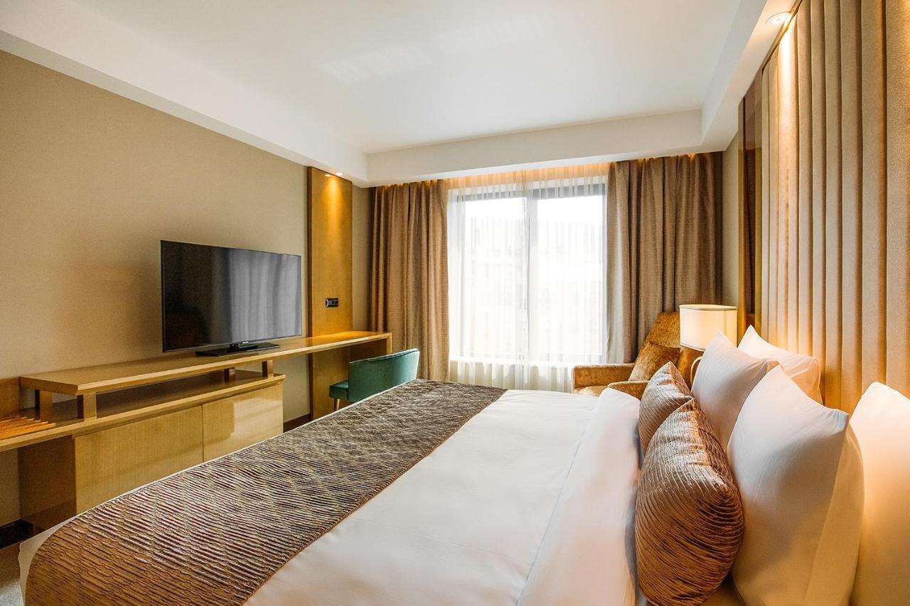 Marjan Plaza Hotel Tbilisi Eksteriør billede